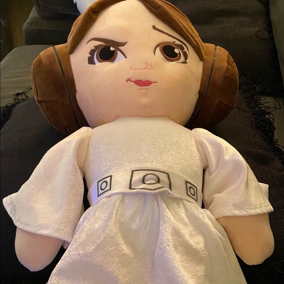 Princess Leia 18” doll